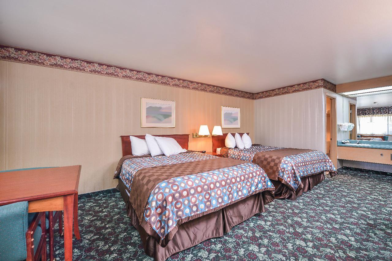 Americas Best Value Inn - Phoenix / Ashland Buitenkant foto