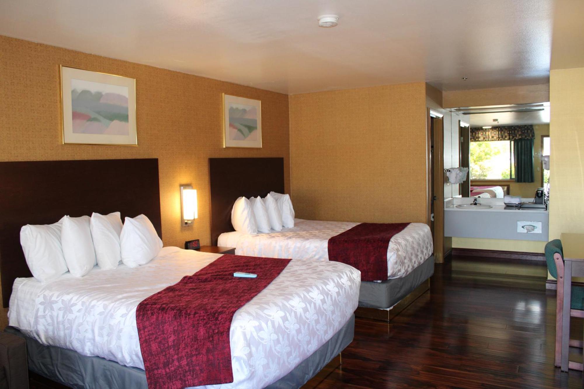 Americas Best Value Inn - Phoenix / Ashland Buitenkant foto