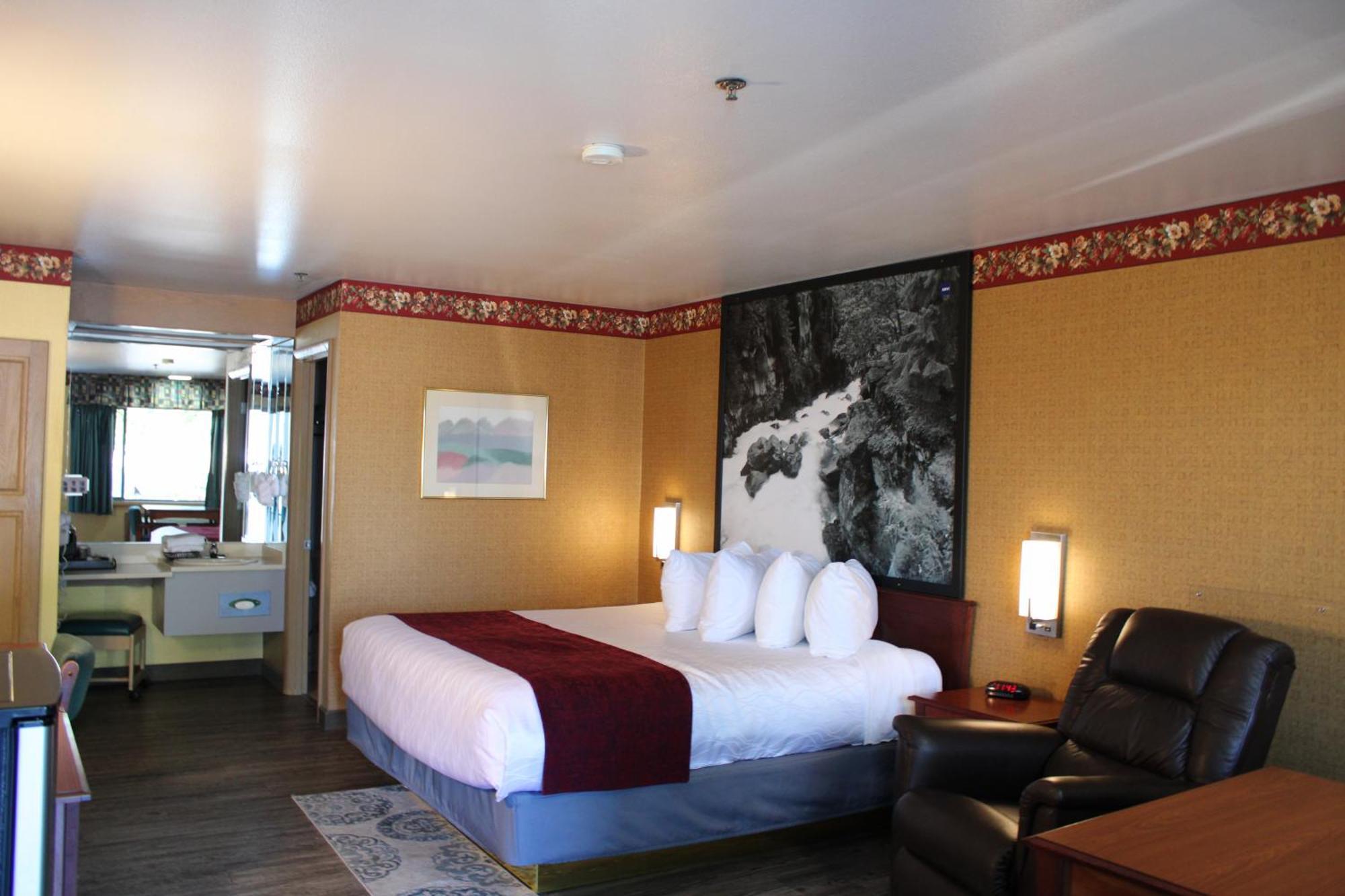Americas Best Value Inn - Phoenix / Ashland Buitenkant foto