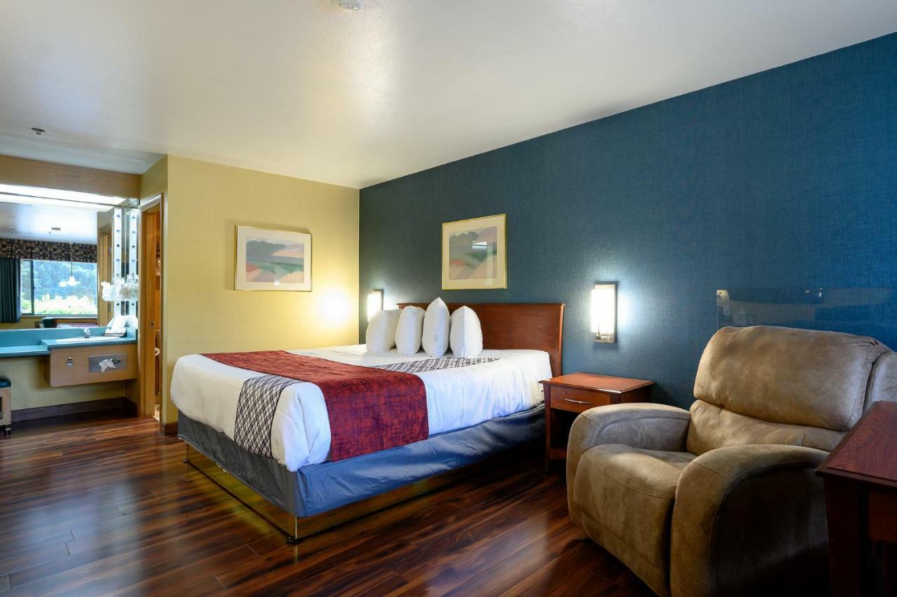 Americas Best Value Inn - Phoenix / Ashland Buitenkant foto